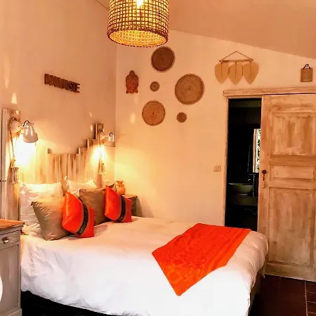 Bed & Breakfast La Petite Maison Derriere Les Buis Gras